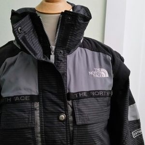 The North Face Snow Ski / Snowboarding Jacket